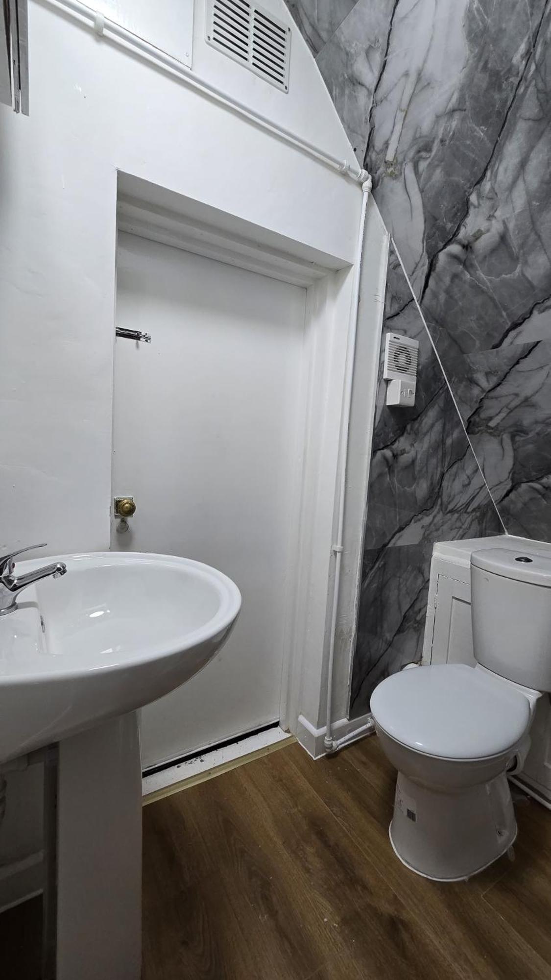 Entire Three Bedroom House In برمنغهام المظهر الخارجي الصورة